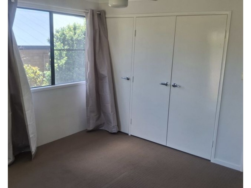 8 Kurrajong Court, Meringandan West QLD 4352
