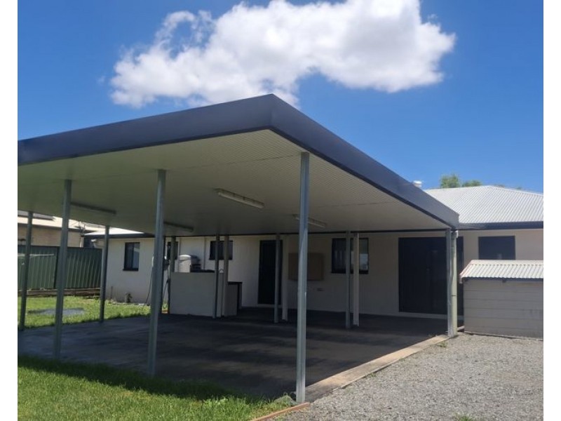 8 Kurrajong Court, Meringandan West QLD 4352