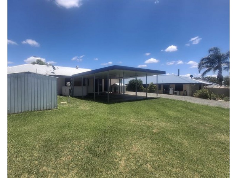 8 Kurrajong Court, Meringandan West QLD 4352