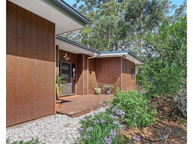 38 Forest Drive, Hampton QLD 4352