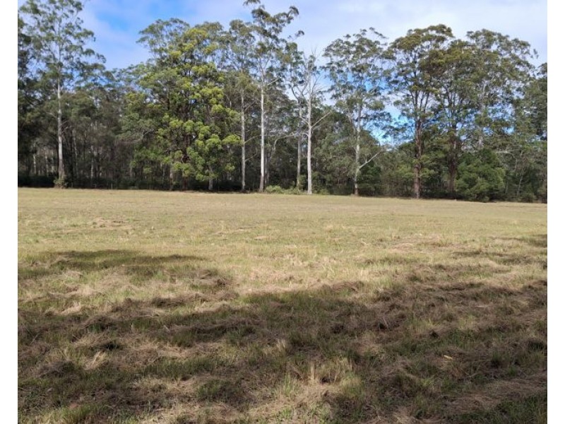 Lot 104 Keys Road, Hampton QLD 4352