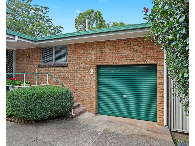 Unit 1 & 2 8 Spies Court, Mount Lofty QLD 4350