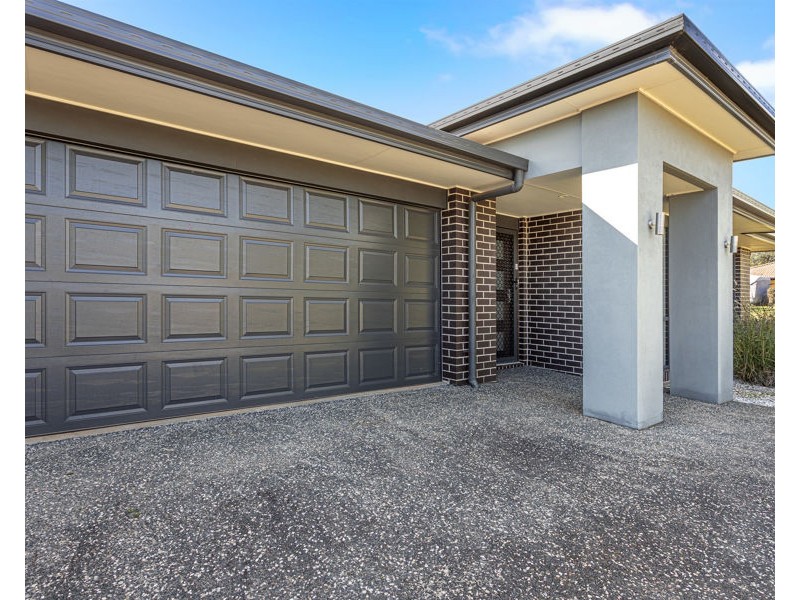 2 Dunbar Court, Highfields QLD 4352