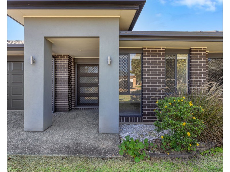2 Dunbar Court, Highfields QLD 4352