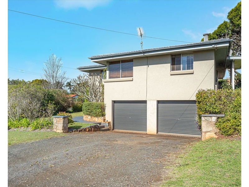 15 Skehan Street, Centenary Heights QLD 4350