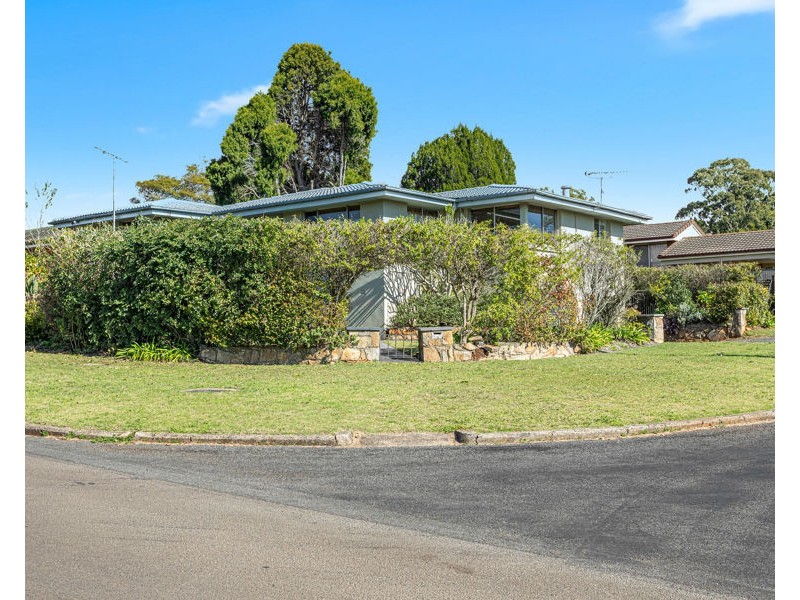 15 Skehan Street, Centenary Heights QLD 4350