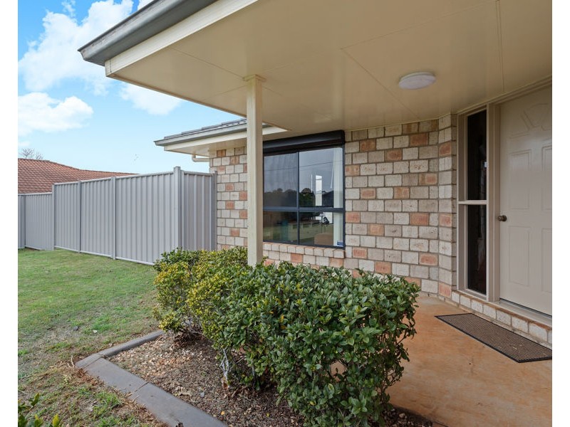 300 Ramsay Street, Middle Ridge QLD 4350