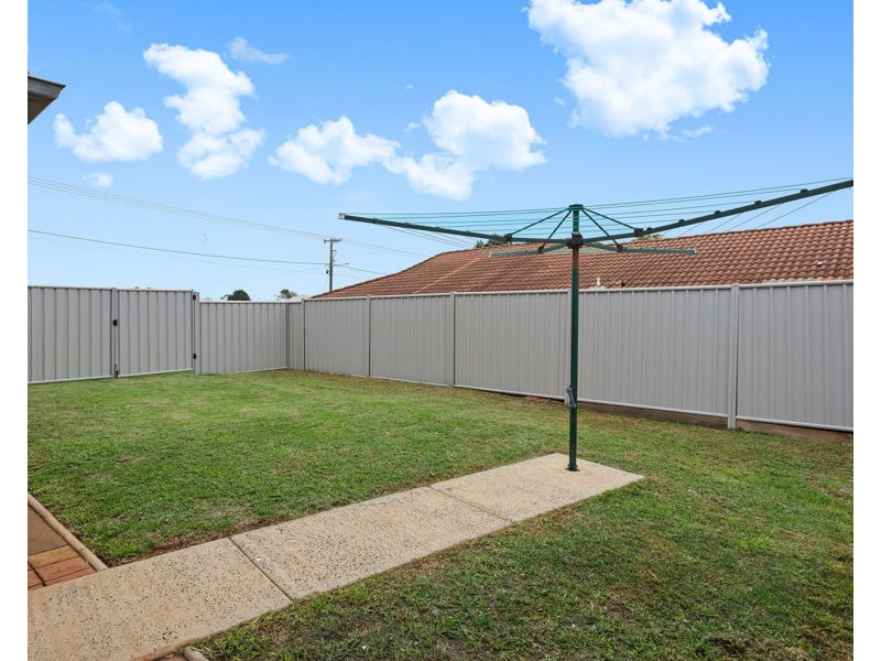 300 Ramsay Street, Middle Ridge QLD 4350