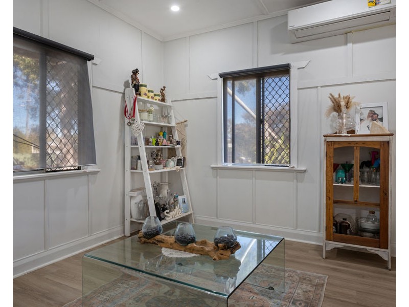 15 Tyrrell Street, Oakey QLD 4401