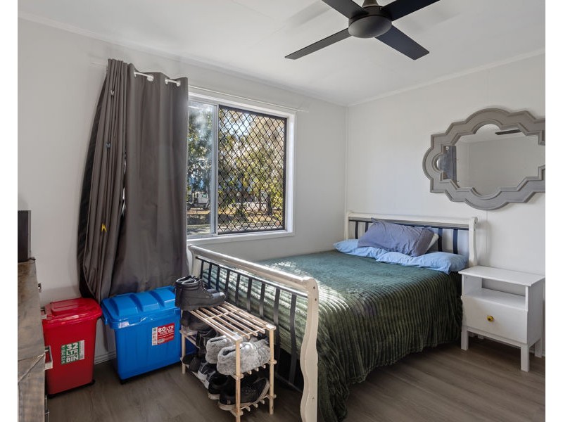 15 Tyrrell Street, Oakey QLD 4401