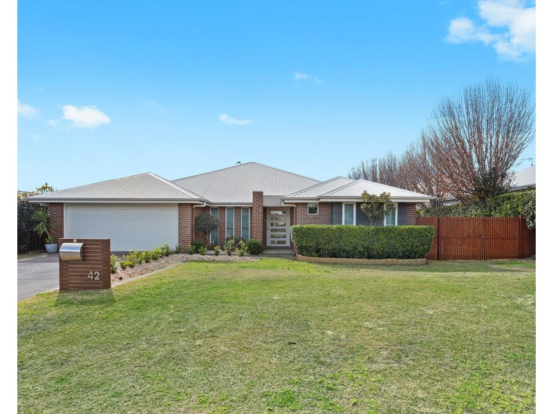 42 Trevean Drive, Kleinton QLD 4352