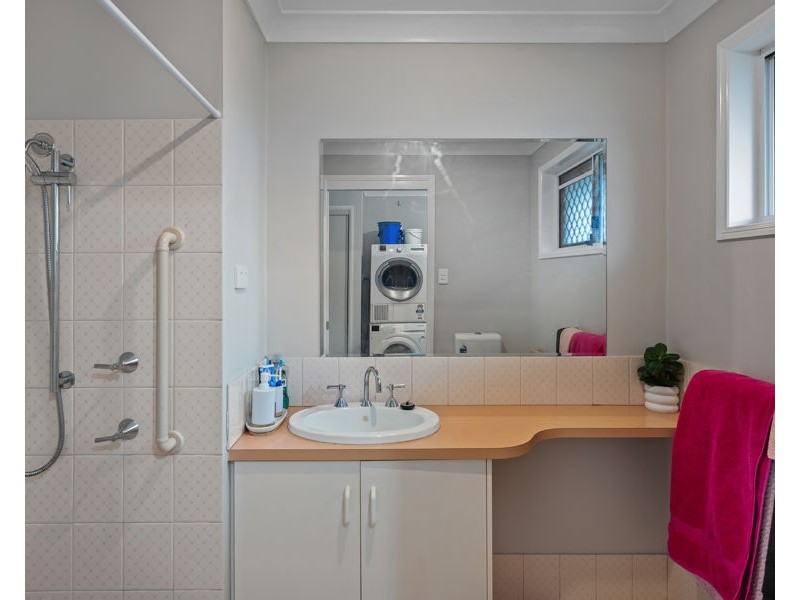 6/14 Fair Street, Rockville QLD 4350