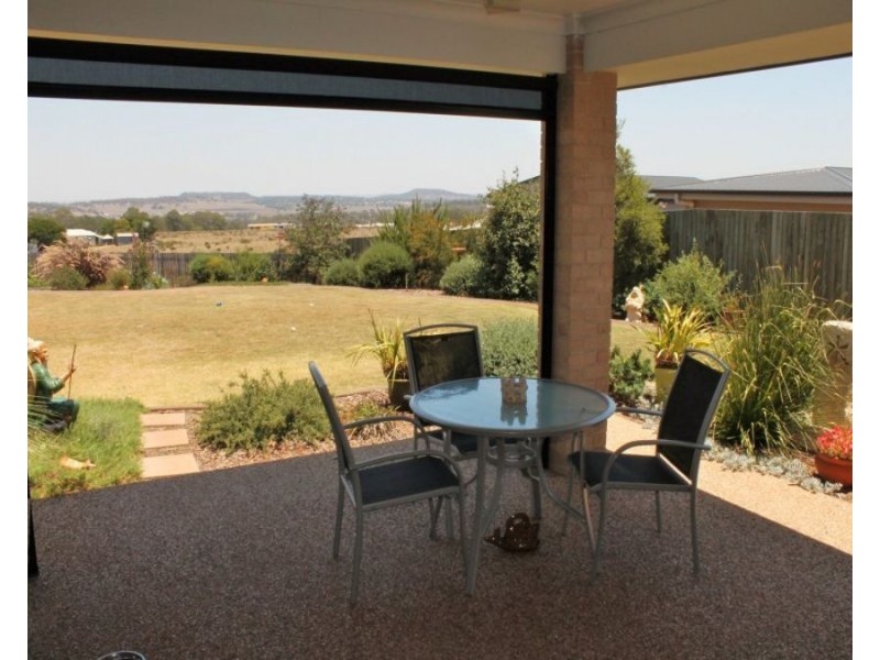 5 Ibis Crescent, Highfields QLD 4352