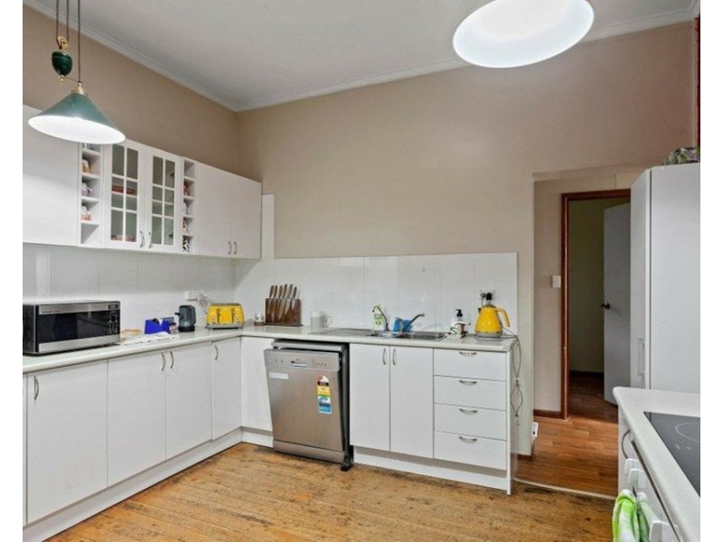 8 Brazier Road, Kleinton QLD 4352