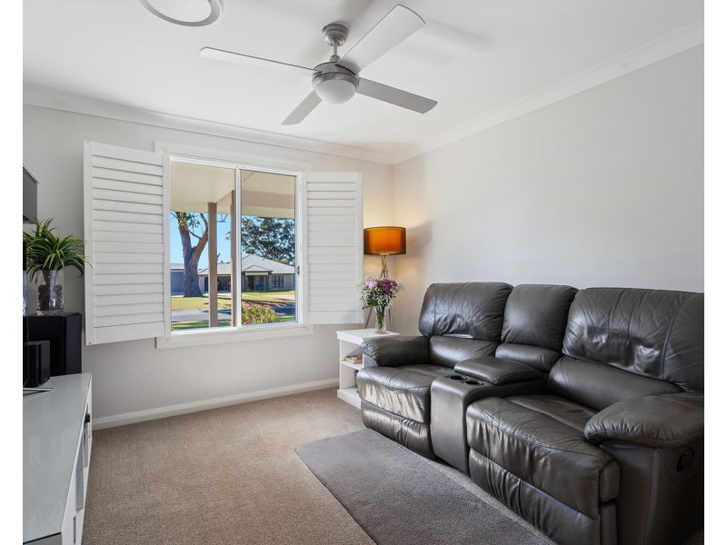 15 Bass Street, Cabarlah QLD 4352