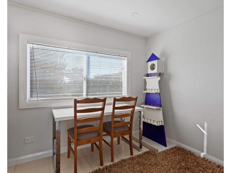 15 Bass Street, Cabarlah QLD 4352