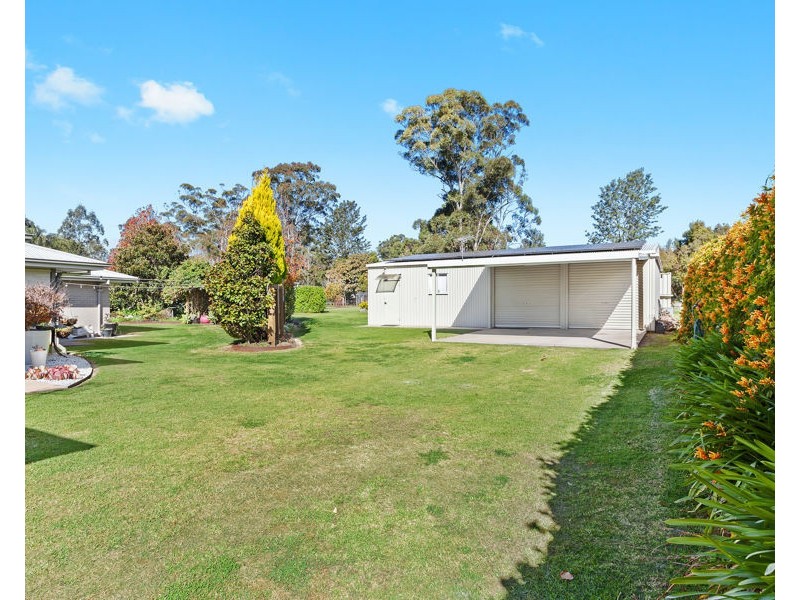 15 Bass Street, Cabarlah QLD 4352