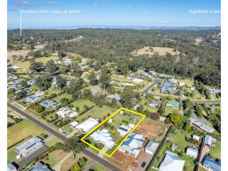 15 Bass Street, Cabarlah QLD 4352