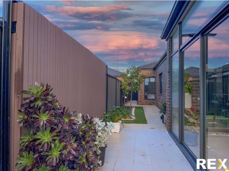 23 Vestley Drive, Mernda VIC 3754