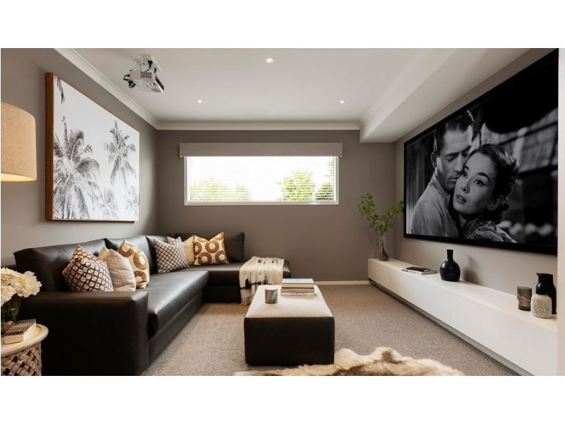 43 GRAPHITE CRESCENT, Wollert VIC 3750