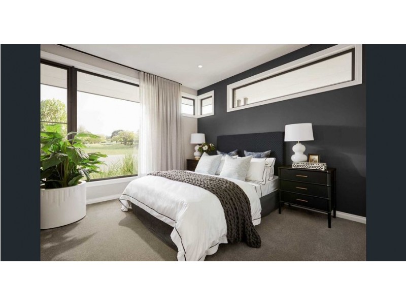 43 GRAPHITE CRESCENT, Wollert VIC 3750