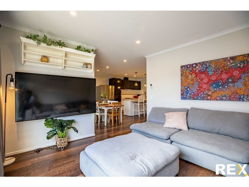 7 Vicarage Drive, Wollert VIC 3750