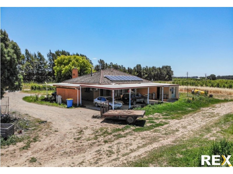 605 Central Ave, Shepparton East VIC 3631