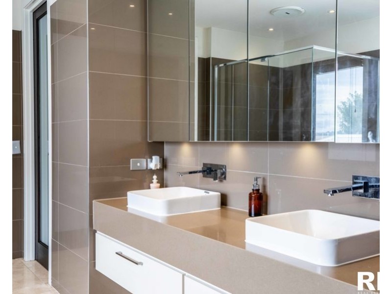 300 Epping Road, Wollert VIC 3750