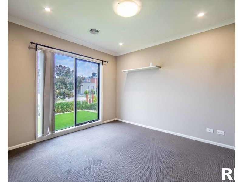 12 Bancroft St, Wollert VIC 3750