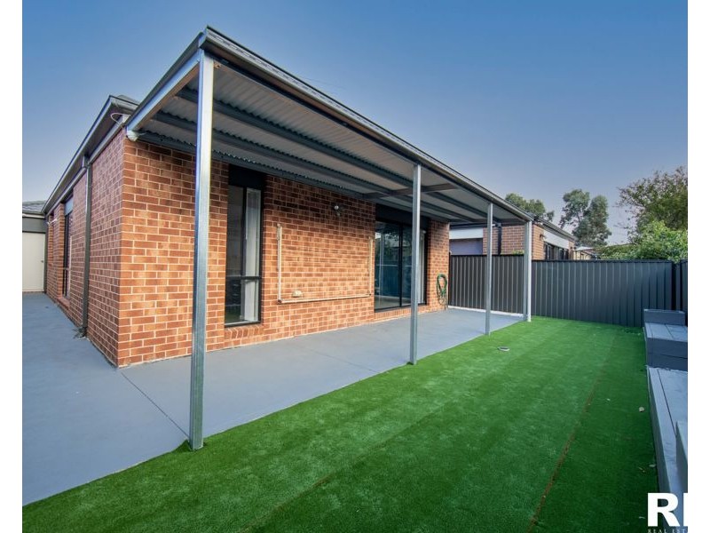 12 Bancroft St, Wollert VIC 3750