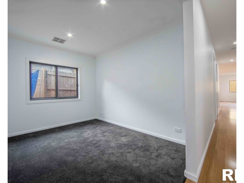 13 Gardenia Av, Wallan VIC 3756