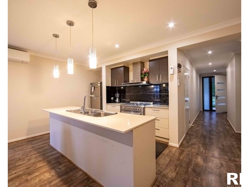 14 Eastwood St, Wollert VIC 3750