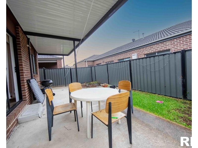 14 Eastwood St, Wollert VIC 3750