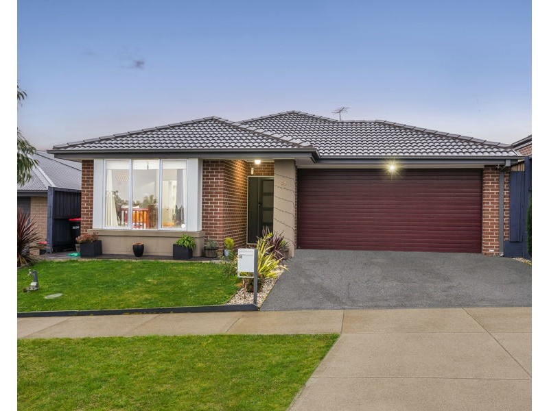 38 Appleberry Way, Wallan VIC 3756