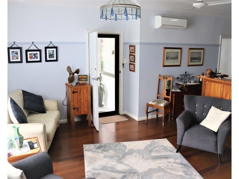 4 Elrington Avenue, West Kempsey NSW 2440