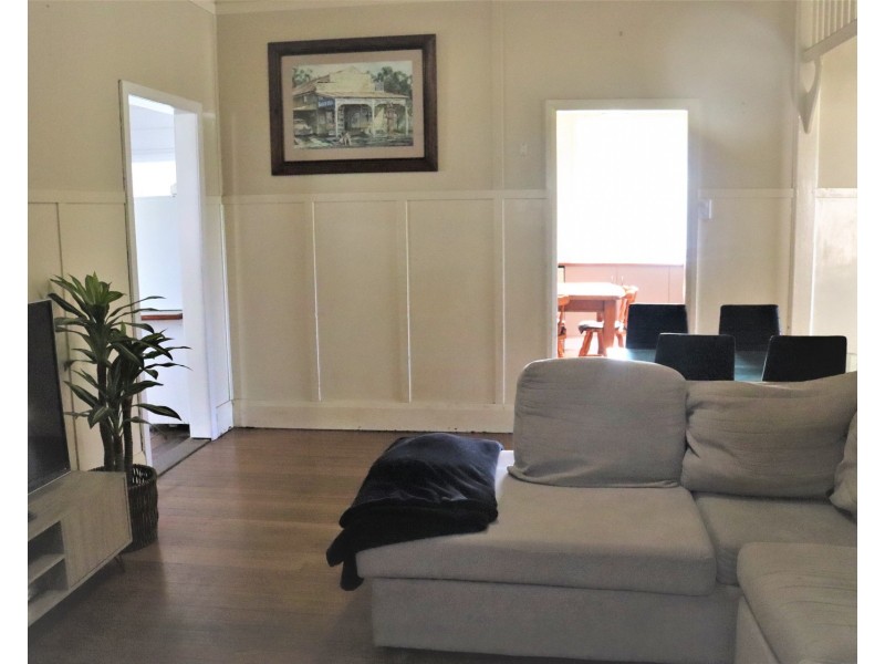 10 Queen Street, Greenhill NSW 2440
