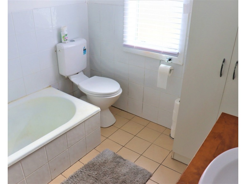10 Queen Street, Greenhill NSW 2440