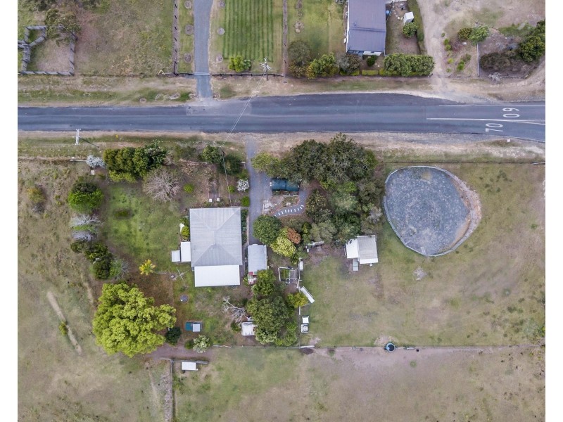 8 Crottys Lane, Yarravel NSW 2440