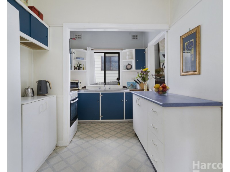 21 Tabrett Street, West Kempsey NSW 2440