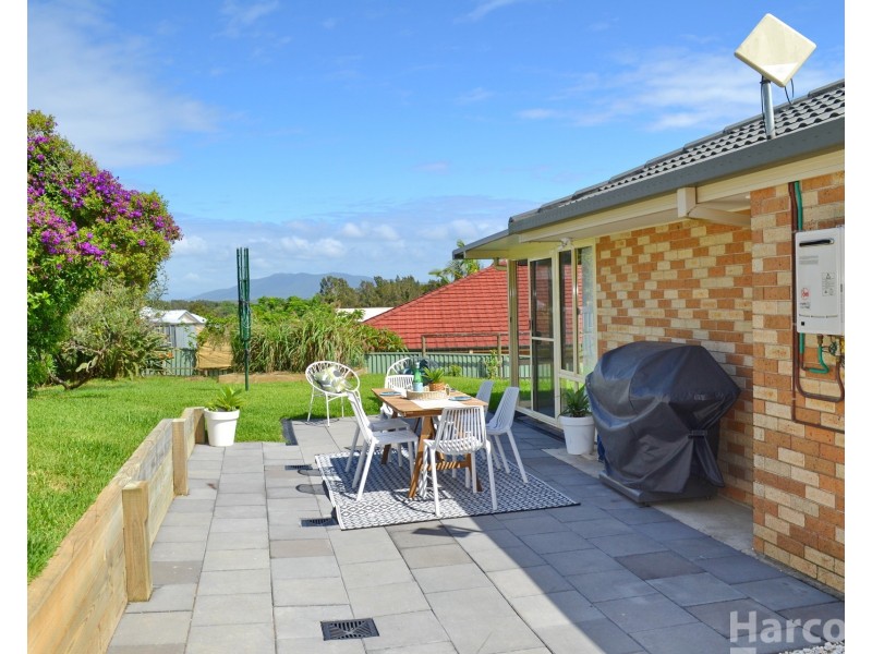 22 Salmon Circuit, South West Rocks NSW 2431