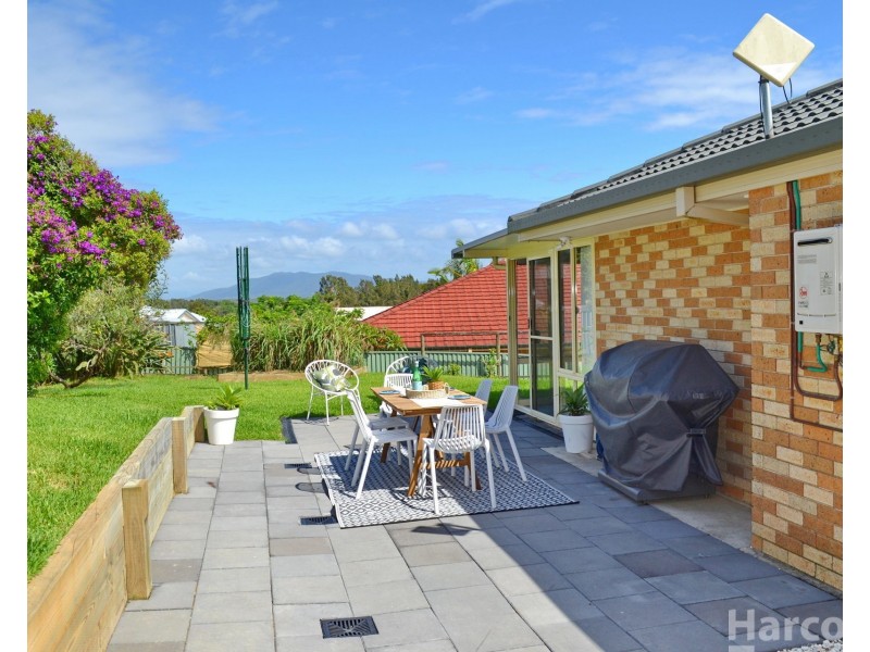 22 Salmon Circuit, South West Rocks NSW 2431