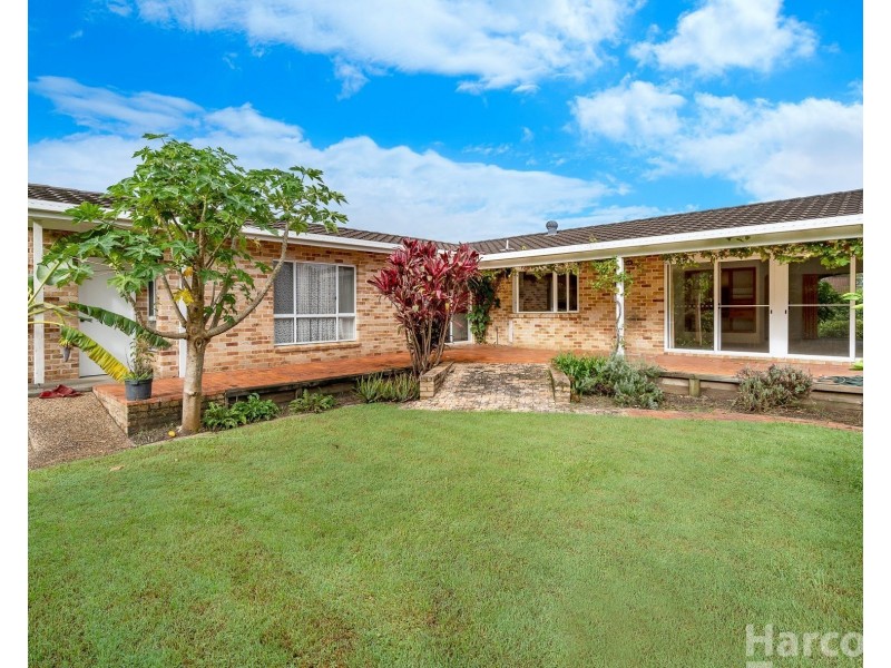 49 Athol Elliott Place, South West Rocks NSW 2431