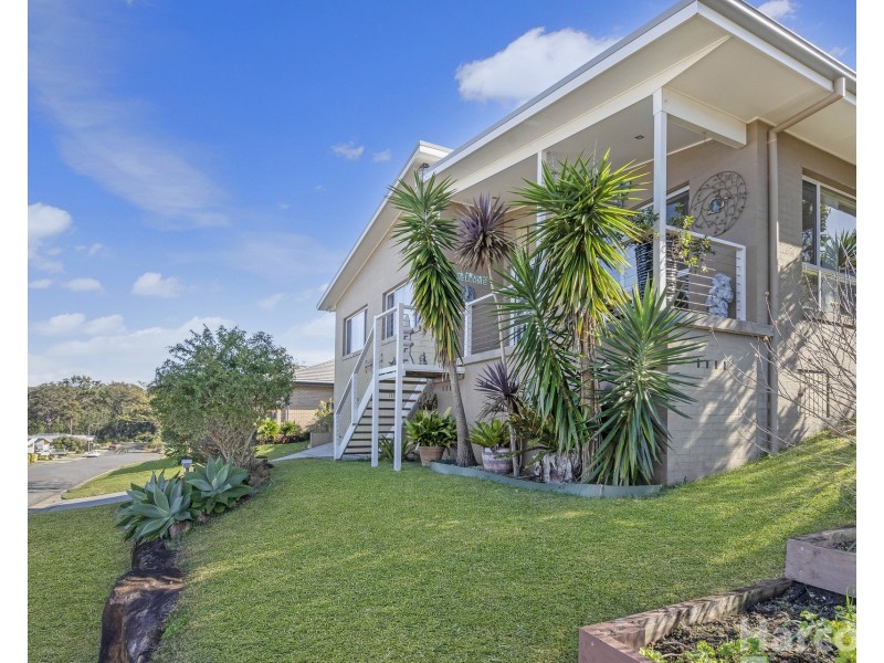 14 Steve Eagleton Drive, South West Rocks NSW 2431