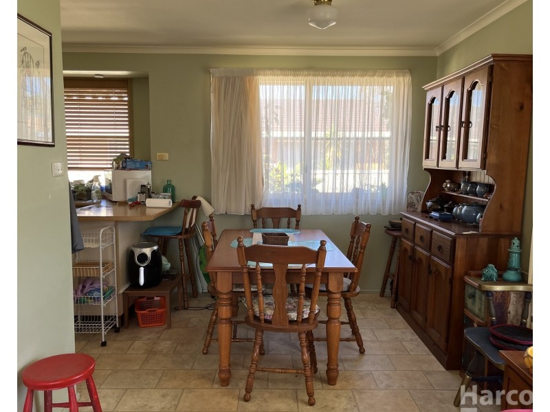 14 Michael Place, South West Rocks NSW 2431