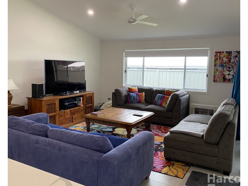 34 Keith Andrews Avenue, South West Rocks NSW 2431