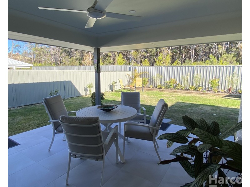 34 Keith Andrews Avenue, South West Rocks NSW 2431