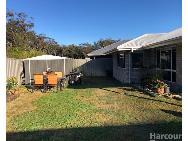 34 Keith Andrews Avenue, South West Rocks NSW 2431