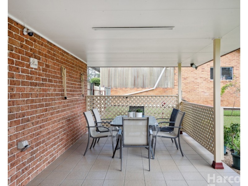 6 Hillview Drive, Yarravel NSW 2440