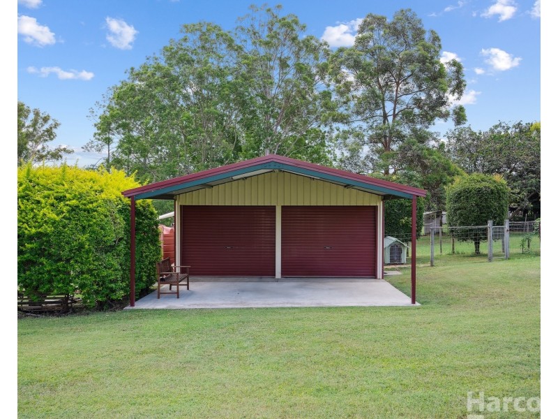 6 Hillview Drive, Yarravel NSW 2440