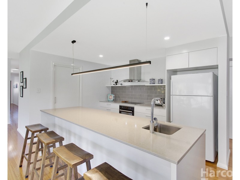 15 Waianbar Avenue, South West Rocks NSW 2431